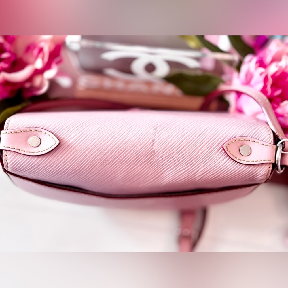 SOLD ๐ULTRA RARE Louis Vuitton Saint Cloud NM Bag Pink Epi Leather - Picture 6 of 16